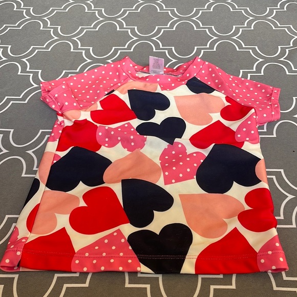 Gymboree rash guard - Picture 1 of 4